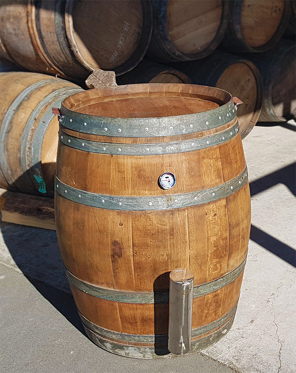 Smokin’ Barrels Hot & Cold Smoker